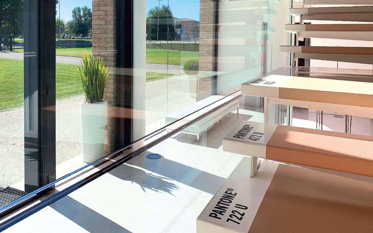 omnia-slider-home-1200-05